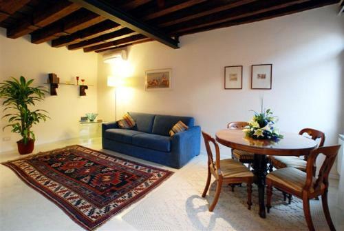 Sarai Apartments