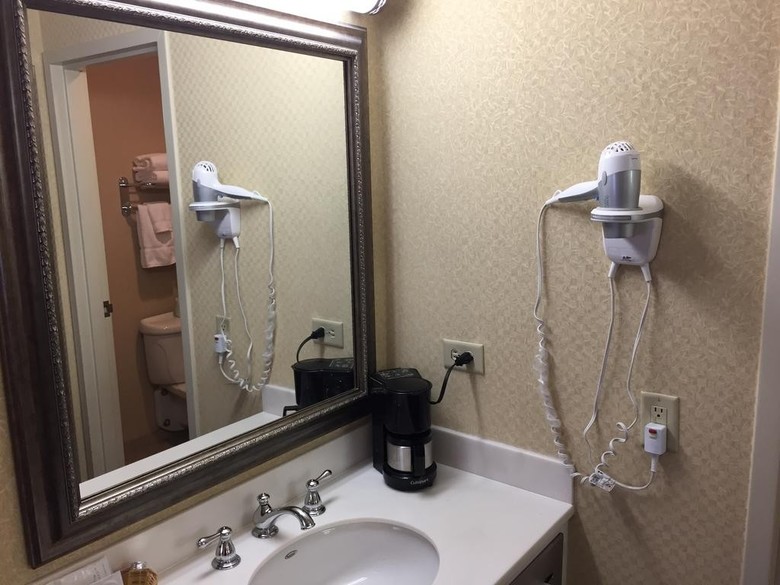 Hotel Lombard Motor Inn