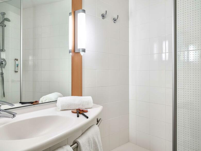 Hotel Ibis Barcelona Centro (sagrada Familia)
