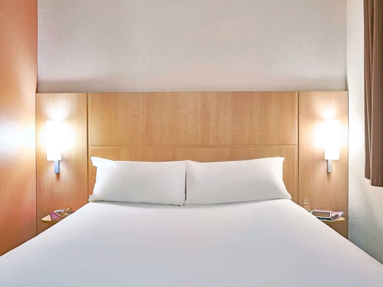 Hotel Ibis Barcelona Centro (sagrada Familia)