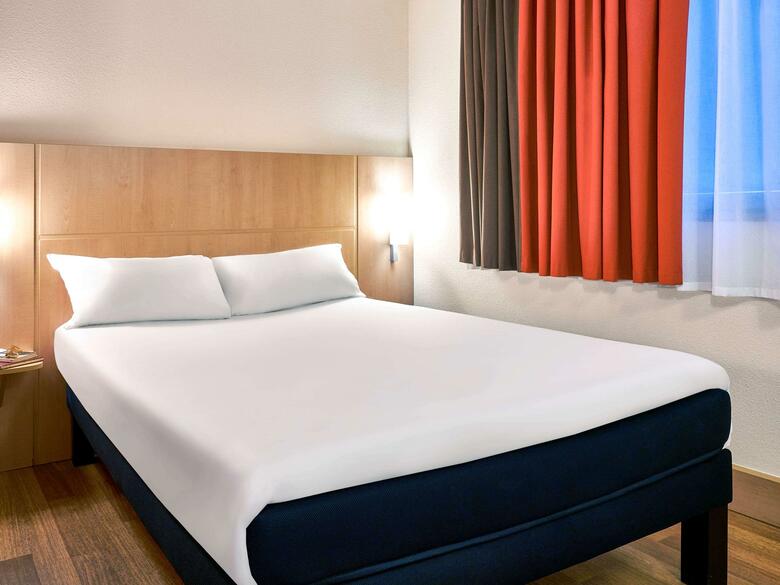 Hotel Ibis Barcelona Centro (sagrada Familia)