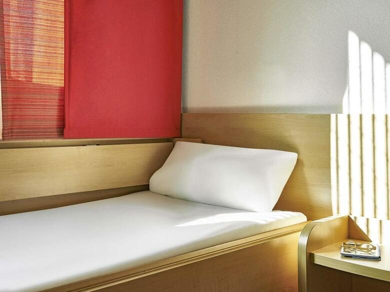 Hotel Ibis Barcelona Centro (sagrada Familia)