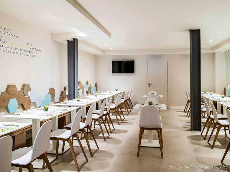 Hotel Ibis Barcelona Centro (sagrada Familia)