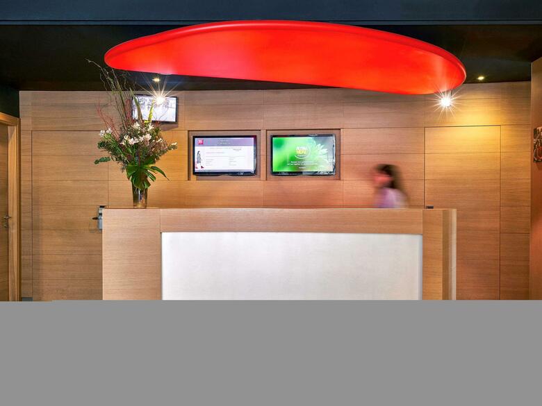 Hotel Ibis Barcelona Centro (sagrada Familia)