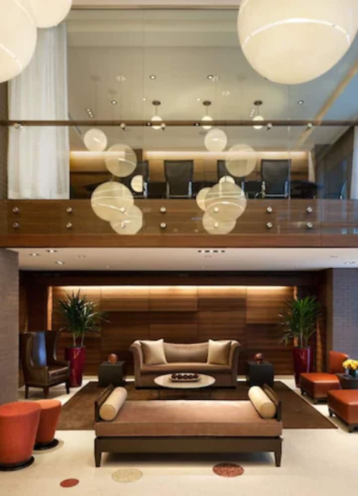 The Pearl Hotel