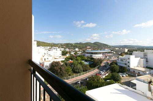 The Red Hotel By Ibiza Feeling