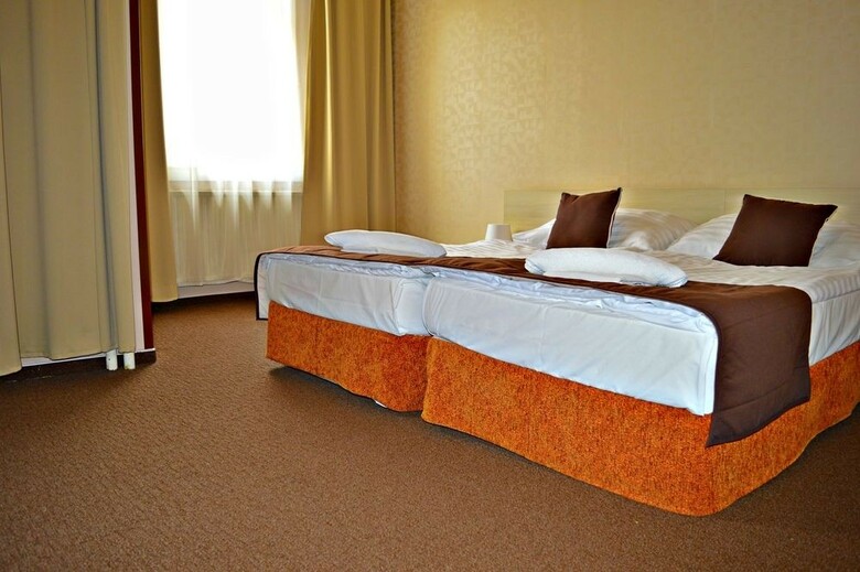 Star City Hotel