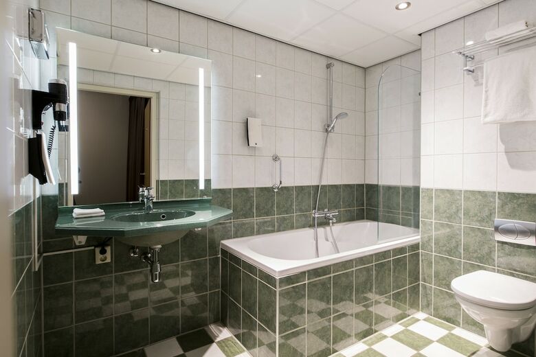 Crown Hotel Eindhoven Centre