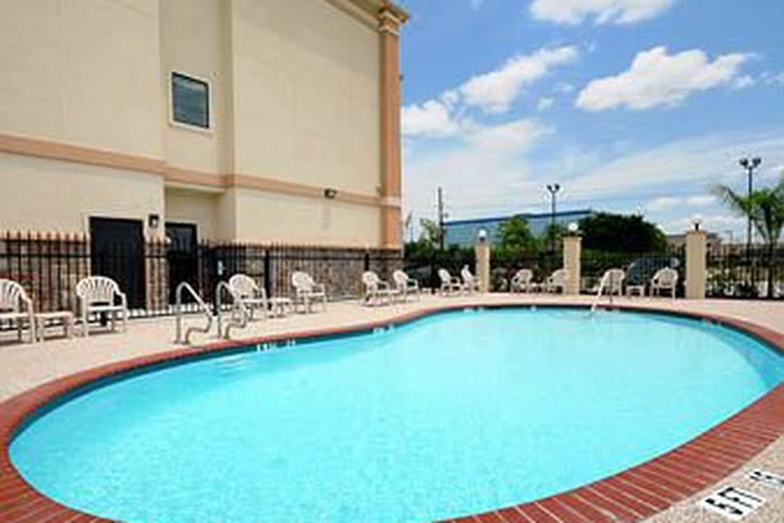 Hotel Super 8 Iah West/greenspoint