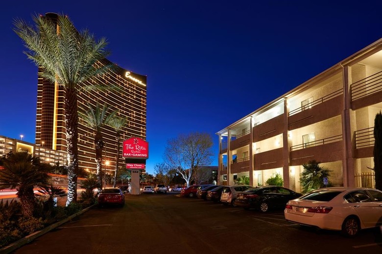 Hotel Blair House Suites