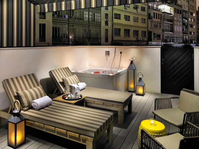 Hotel H10 Metropolitan