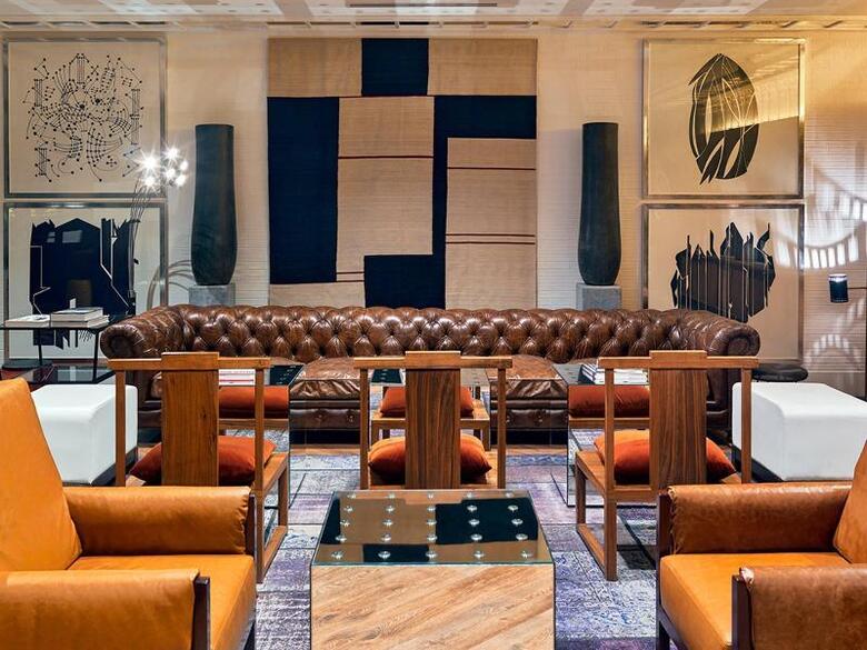 Hotel H10 Metropolitan