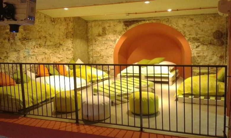 Albergue Bcnsporthostels