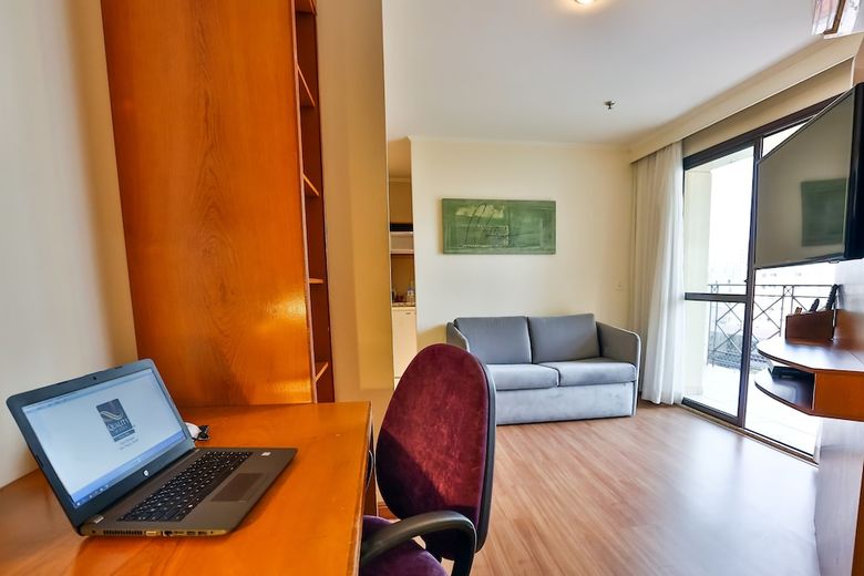 Hotel Quality Suites Vila Olimpia