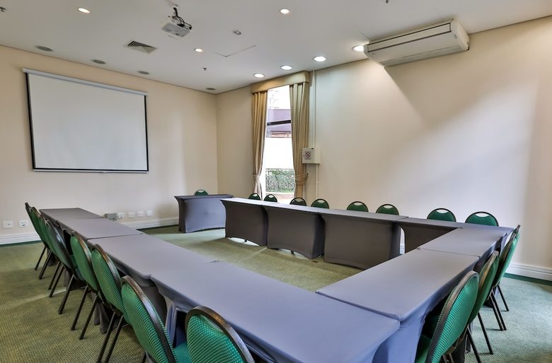 Hotel Quality Suites Vila Olimpia