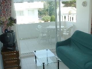 Villa Green Club
