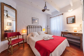 Hostal S' Engolidor Restaurant I Fonda