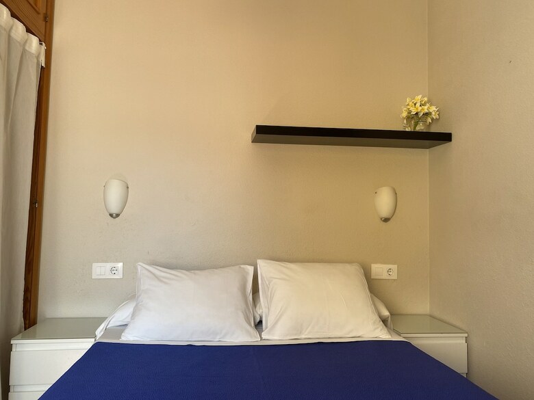 Hostal Moscatel