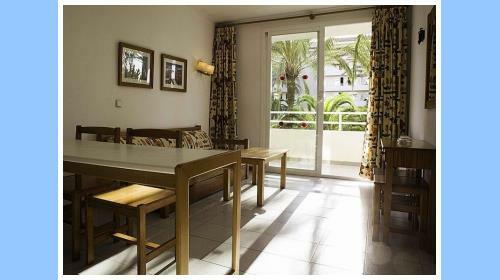 Hotel Tent Calvi� Beach