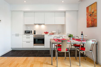 Apartamentos Homearound Rambla Suite & Pool