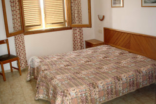 Apartamentos Bahia De San Antonio