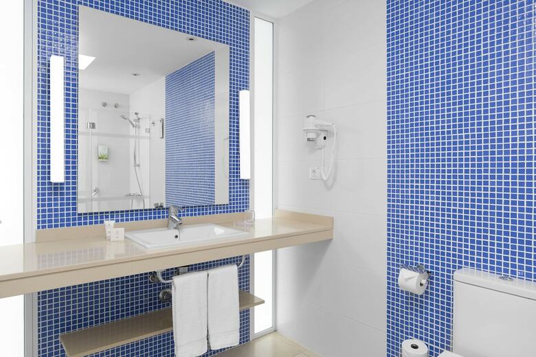 Hotel Club Cala Blanca