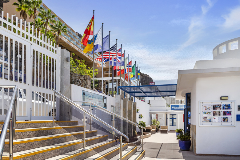 Hotel Club Cala Blanca