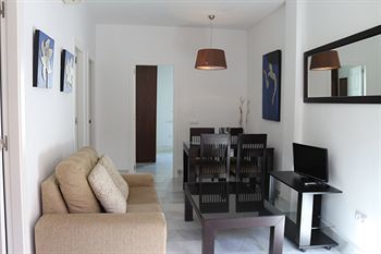 Apartamentos At Palacio De Luja