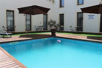 Apartamentos At Palacio De Luja