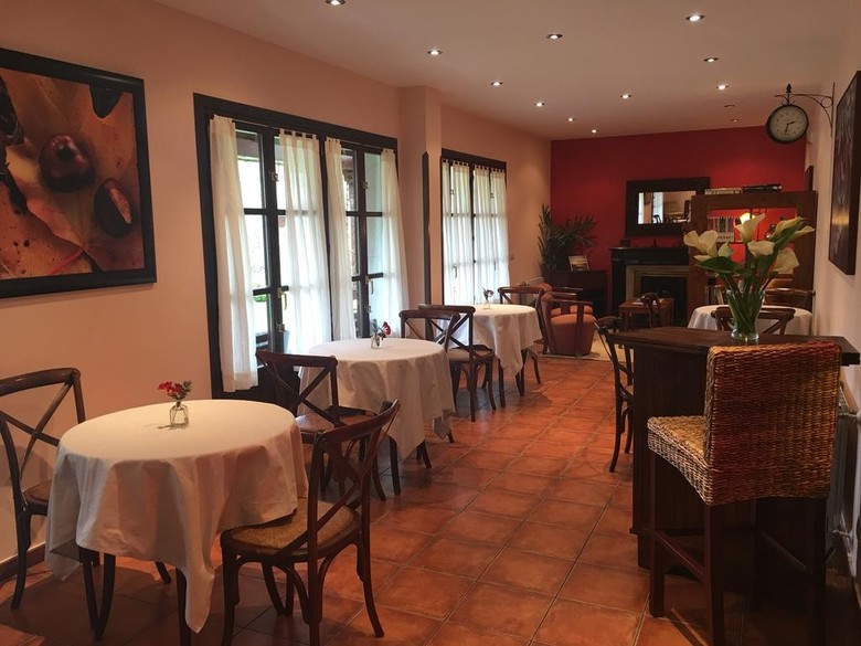 Hotel Rural El Texeu