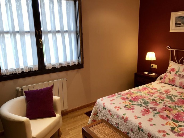 Hotel Rural El Texeu