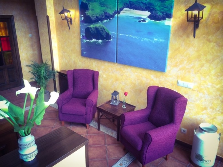 Hotel Rural El Texeu