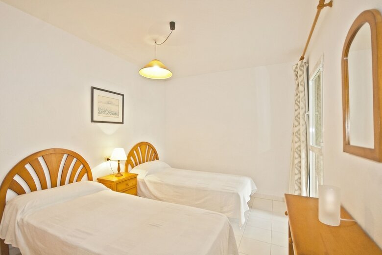 Llevant Apartamentos