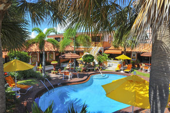 Hotel Blue Seas Courtyard