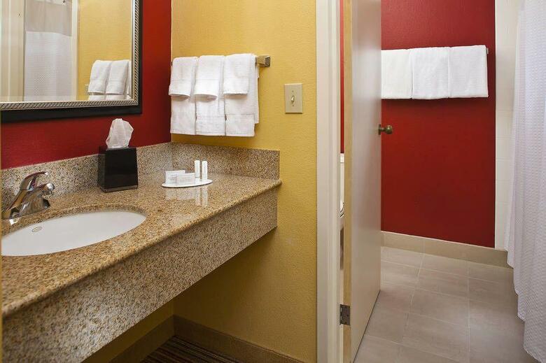 Hotel Courtyard By Marriott Orlando Airport