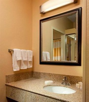 Hotel Courtyard By Marriott Orlando Airport