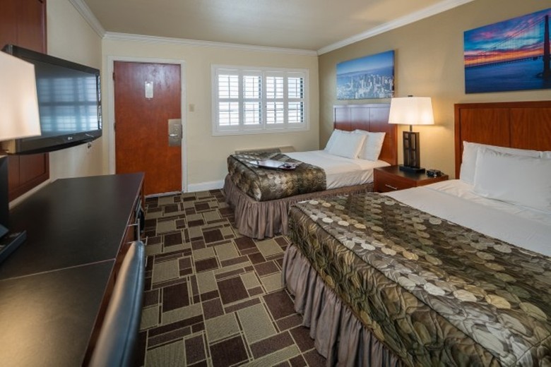 Hotel Bay Bridge Inn