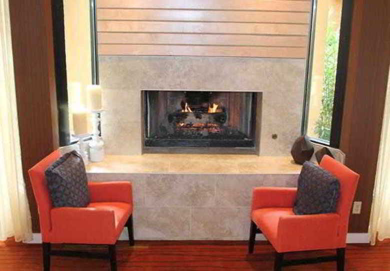 Hotel Courtyard By Marriott Dallas/lbj At Josey