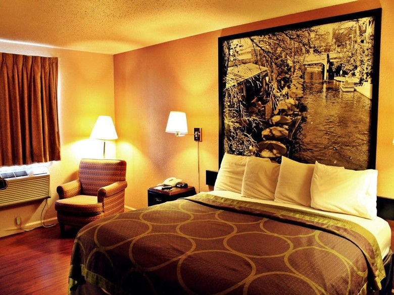 Hotel Super 8 San Antonio - I35 North