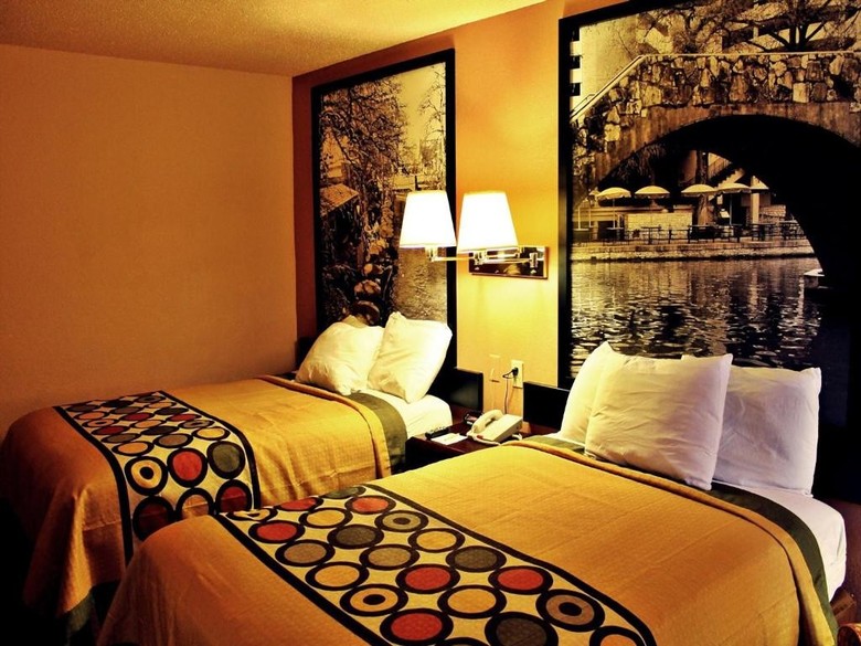 Hotel Super 8 San Antonio - I35 North
