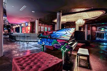 Hotel Nylo Dallas South Side