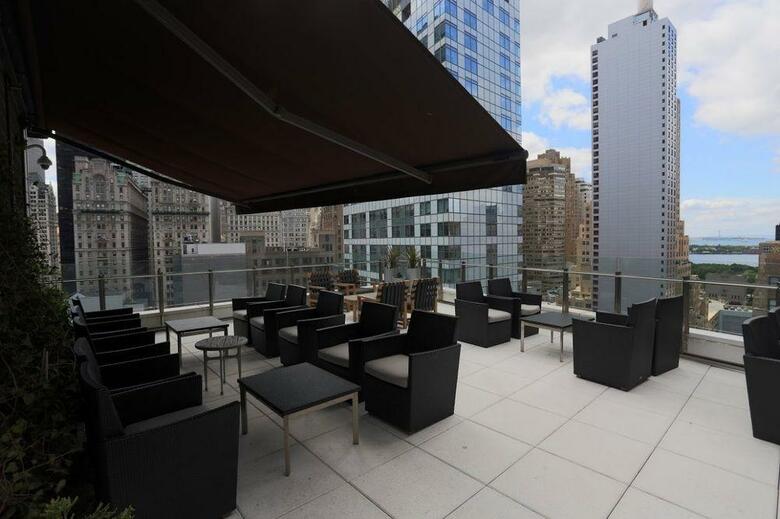World Center Hotel