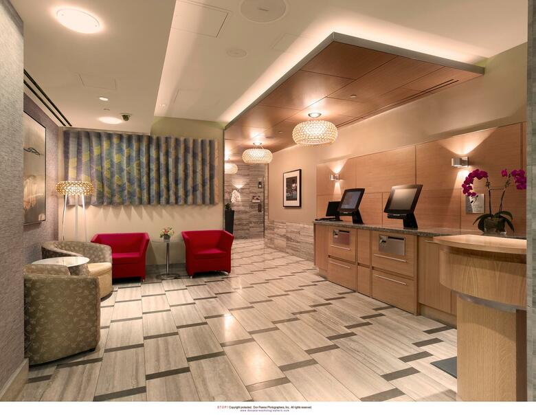 Hotel The Jewel Facing Rockefeller Center