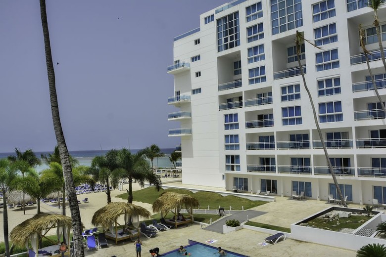 Hotel Be Live Hamaca Suites  All Inclusive