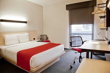 Hotel City Express Plus Monterrey Nuevo Sur