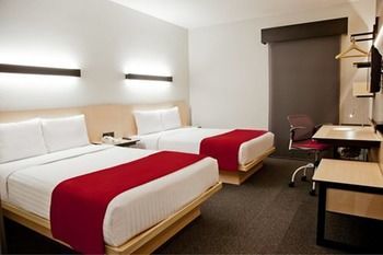Hotel City Express Plus Monterrey Nuevo Sur