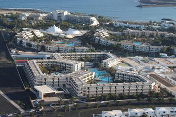 Aparthotel Apartamentos El Trebol