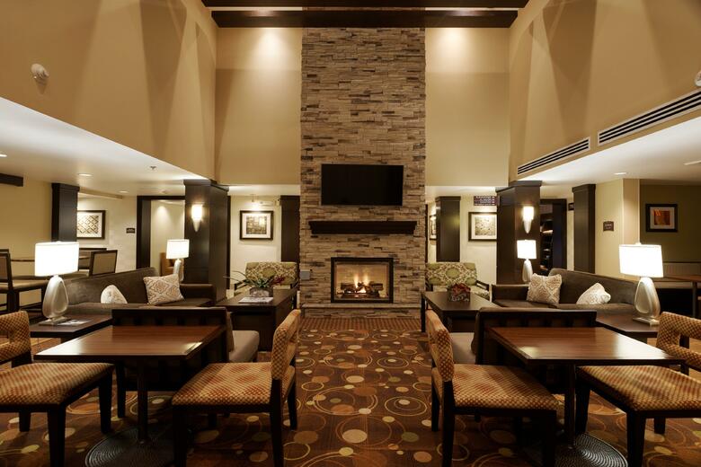 Hotel Staybridge Suites Chihuahua