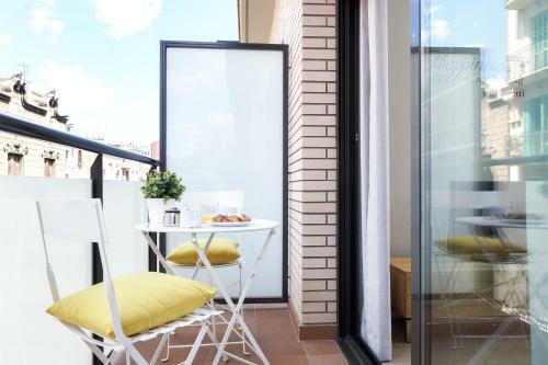Feelathome Plaza Apartments