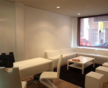 Stylish City Aparthotel